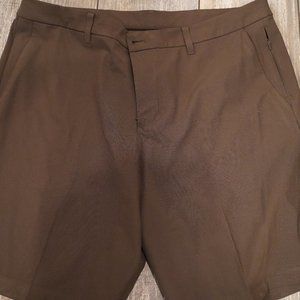 Mens' Lulu 38 shorts - dark olive/chocolate color